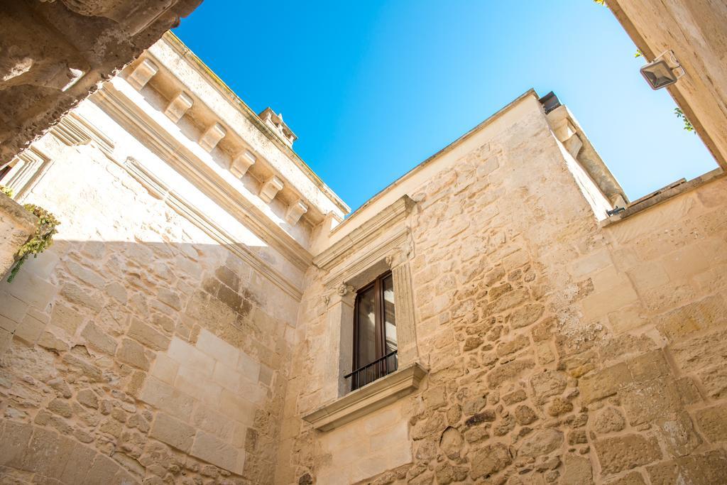 Suite Palace Castromediano Lecce Exterior foto